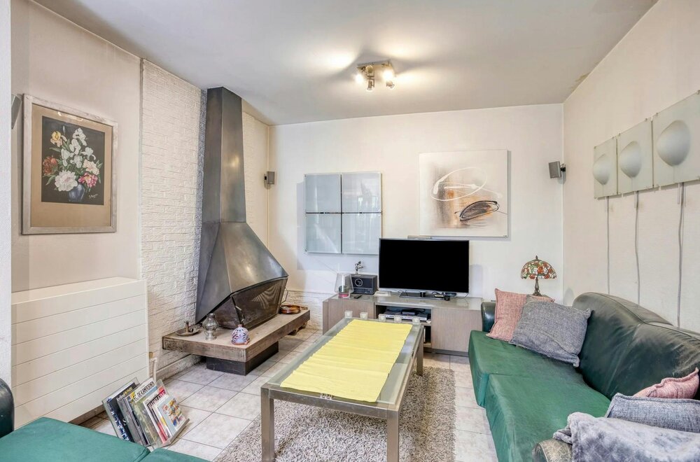 huis-met-3-slaapkamers-tuin-en-garage-te-koop-in-hoboken003.jpg