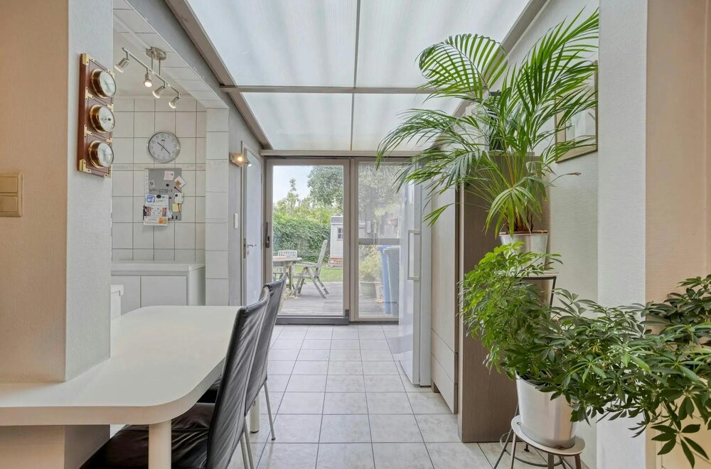 huis-met-3-slaapkamers-tuin-en-garage-te-koop-in-hoboken005.jpg