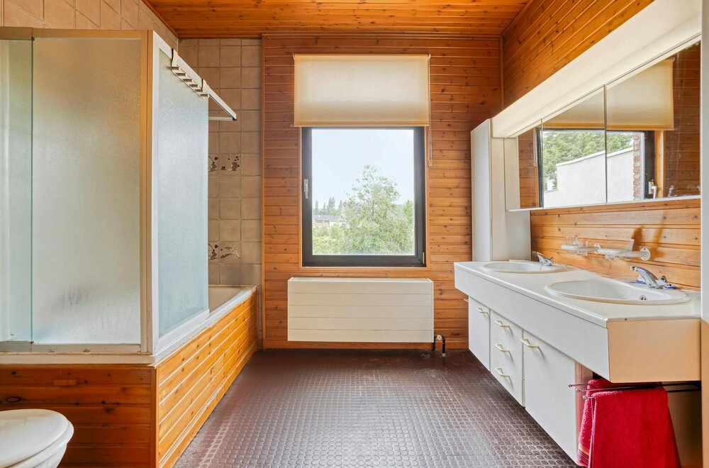 huis-met-3-slaapkamers-tuin-en-garage-te-koop-in-hoboken015.jpg