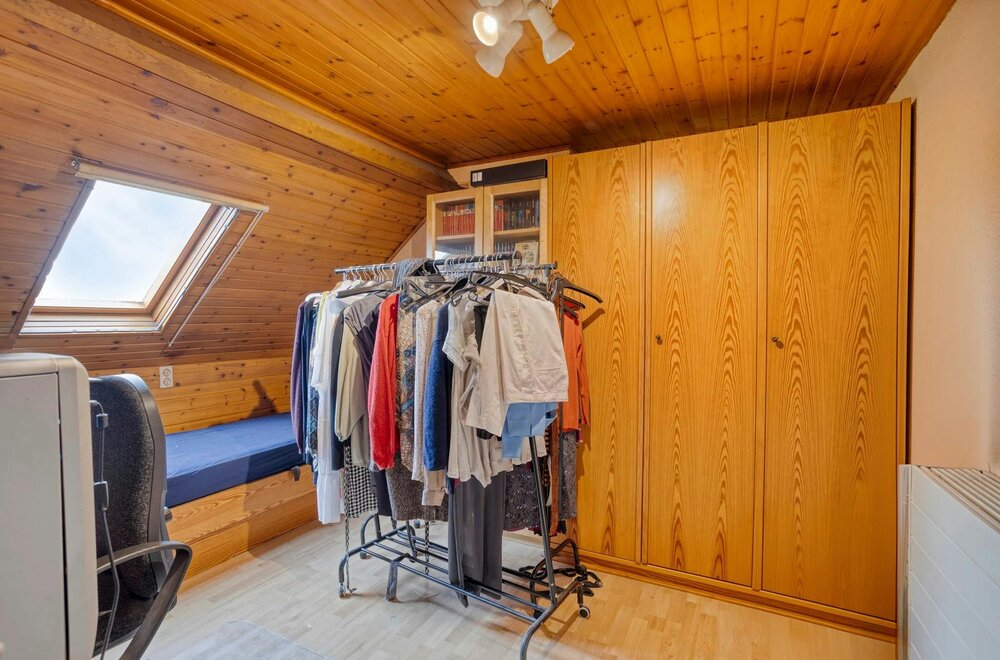 huis-met-3-slaapkamers-tuin-en-garage-te-koop-in-hoboken016.jpg