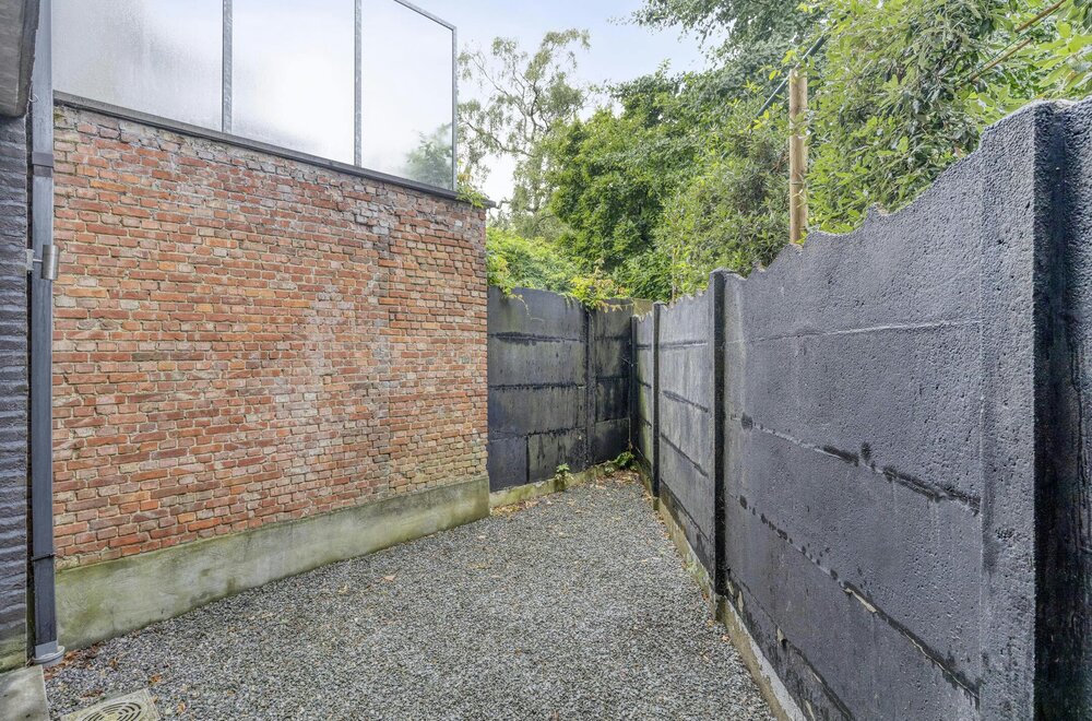 studio-met-praktijk-of-bureelruimte-te-borgerhout011.jpg