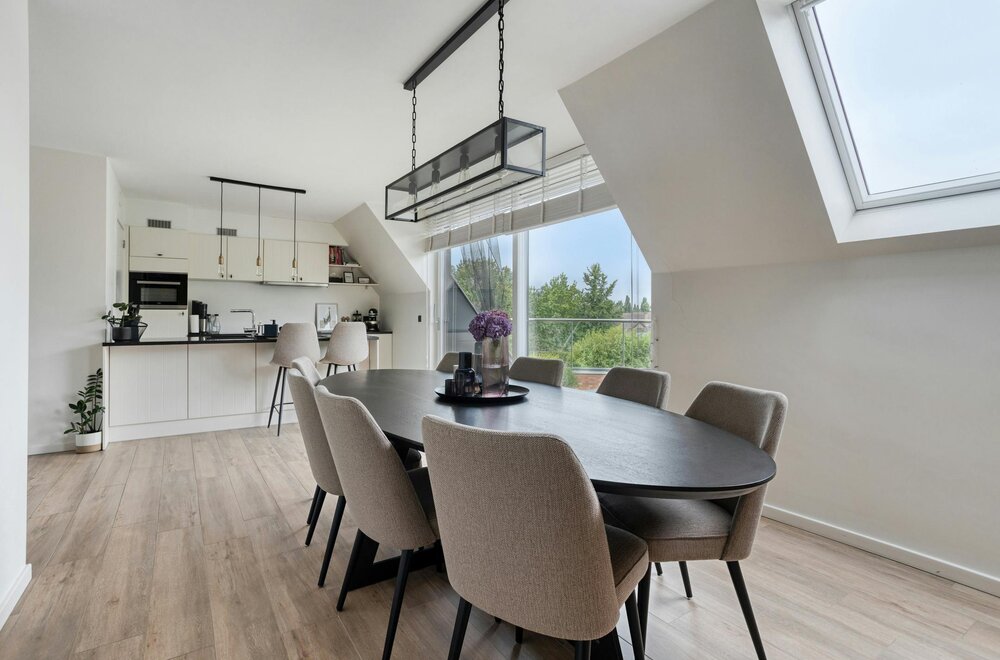 instapklare-lichtrijke-duplex-te-koop-in-hartje-aalter010.jpg