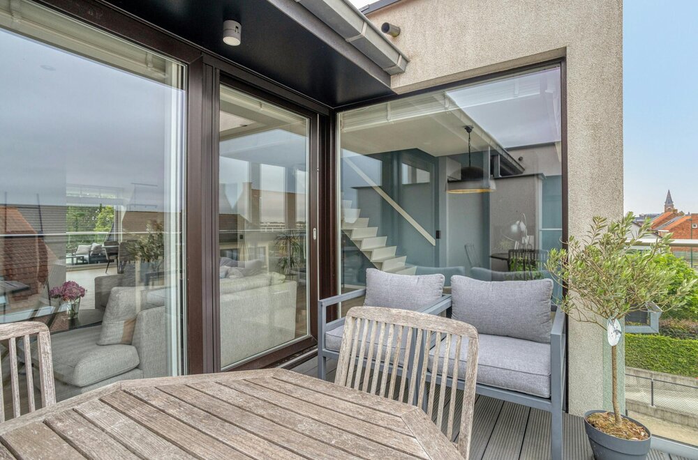 instapklare-lichtrijke-duplex-te-koop-in-hartje-aalter015.jpg