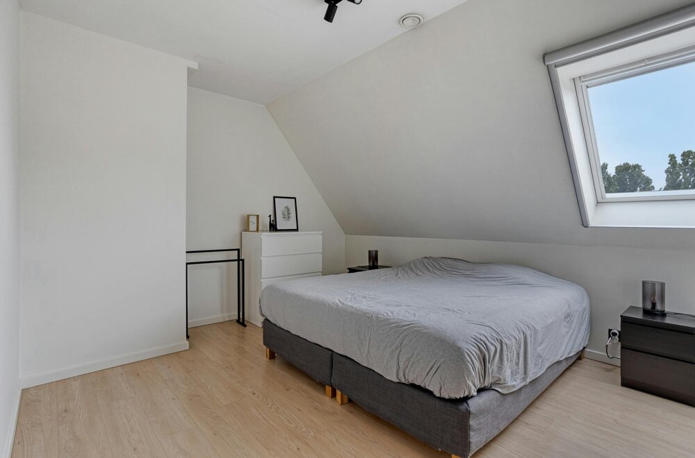 instapklare-lichtrijke-duplex-te-koop-in-hartje-aalter017.jpg