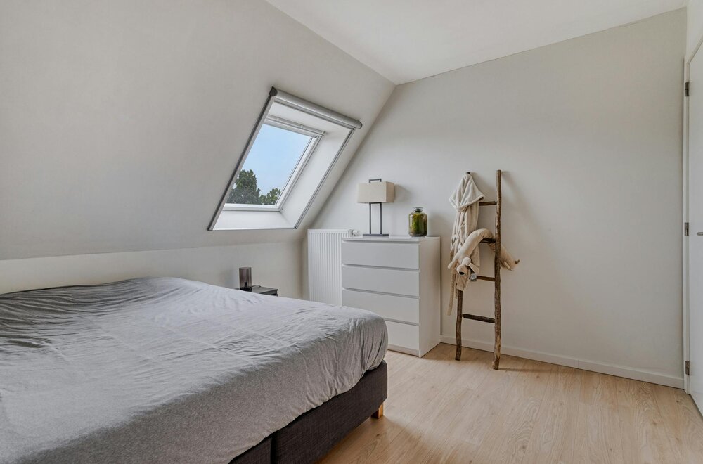instapklare-lichtrijke-duplex-te-koop-in-hartje-aalter018.jpg