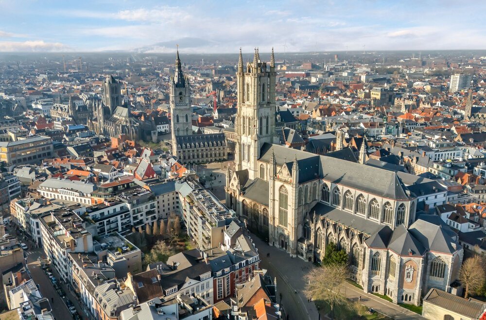 twee-naast-elkaar-gelegen-herenhuizen-op-commerci-le-locatie006.jpg