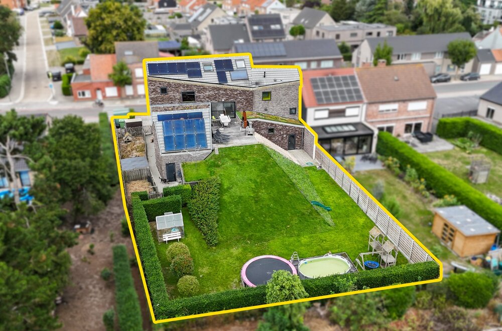 unieke-en-recente-woning-met-ruime-loods-in-oudenburg016.jpg