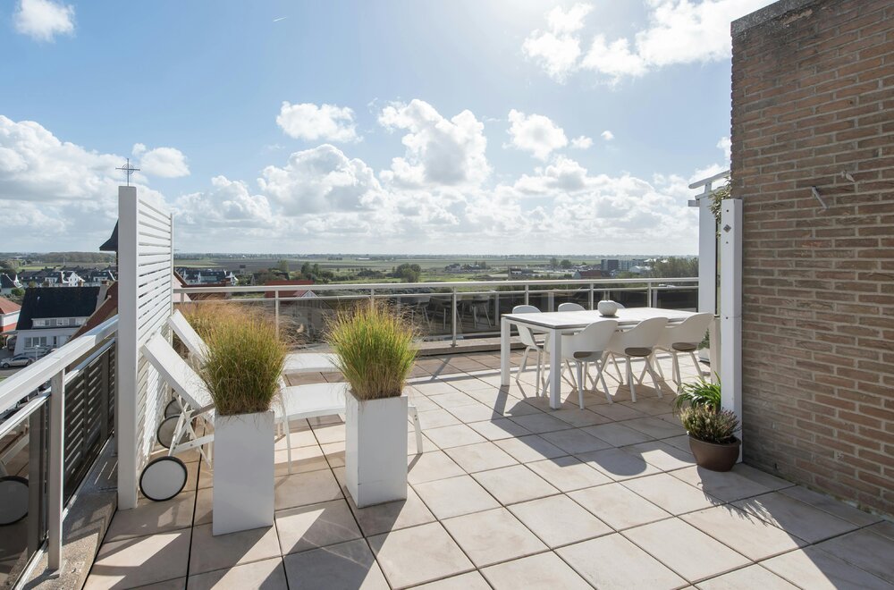 uniek-dakappartement-met-ruim-terras-en-prachtig-open-zicht001.jpg