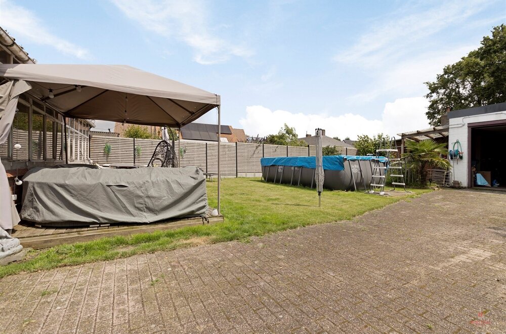 multifunctioneel-handelspand-met-bijhorende-woonst-te-oostrozebeke018.jpg
