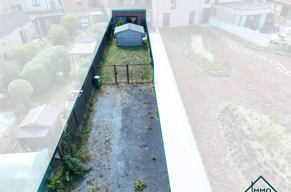 gelijkvloers-appartement-met-terras-tuin-en-4-staanplaatsen-in-centrum-zedelgem015.jpg