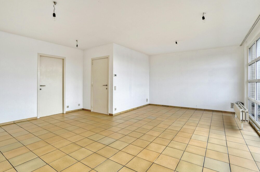 instapklaar-energiezuinig-appartement-met-3-slaapkamers-in-hartje-roeselare003.jpg
