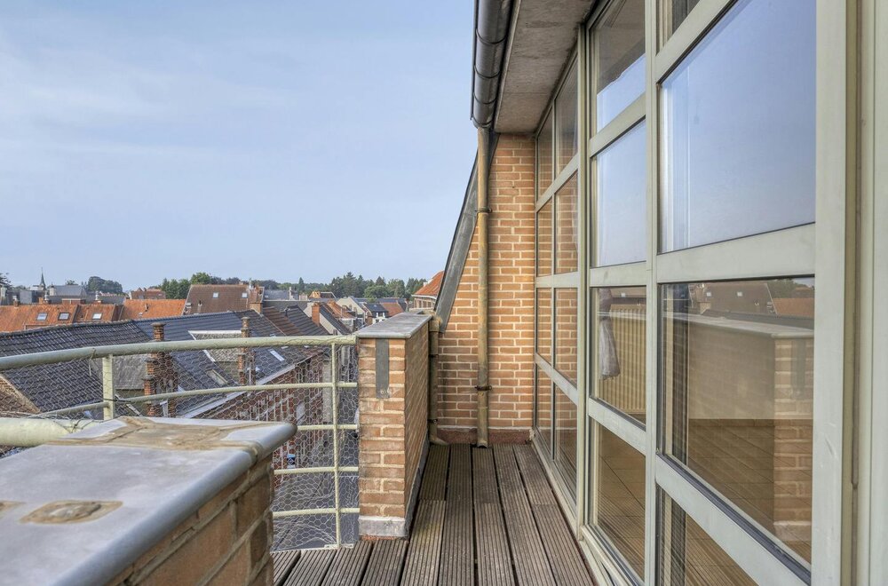 instapklaar-energiezuinig-appartement-met-3-slaapkamers-in-hartje-roeselare006.jpg