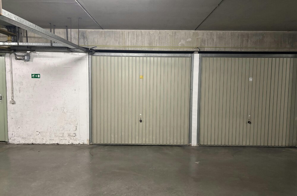 centraal-gelegen-garagebox003.jpg