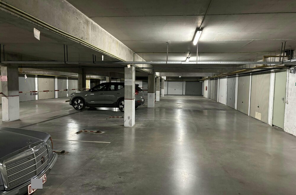 centraal-gelegen-garagebox006.jpg
