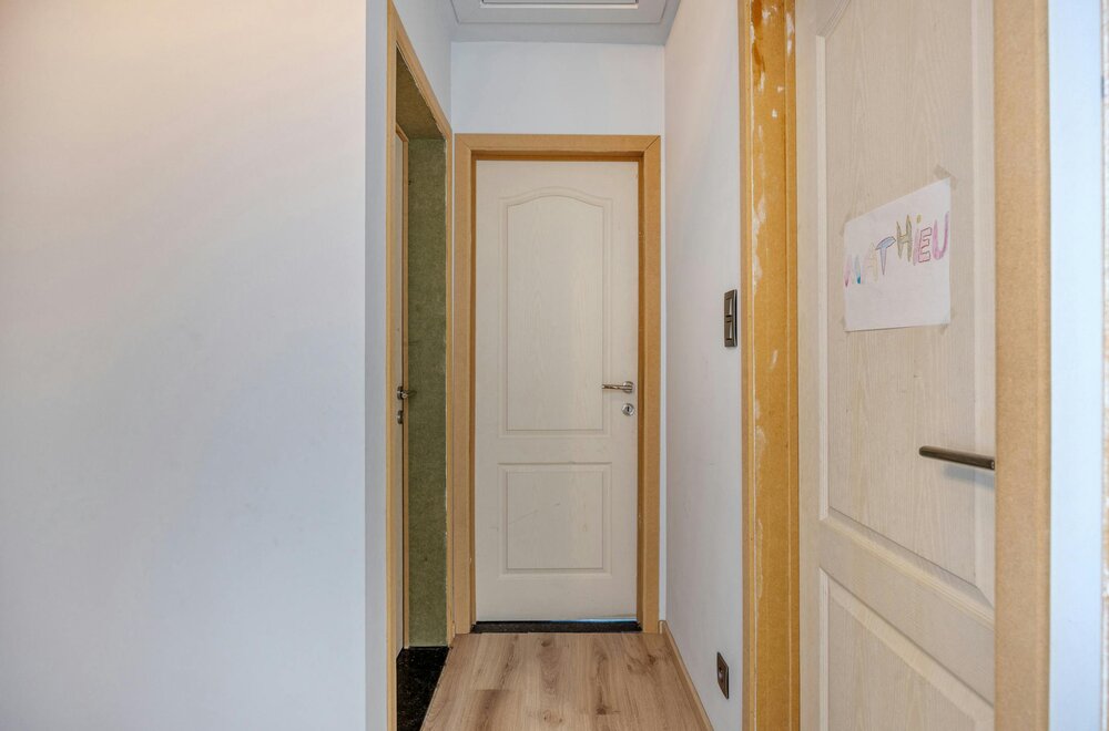 -huis-met-garage-en-tuin-te-koop-in-wuustwezel-014.jpg