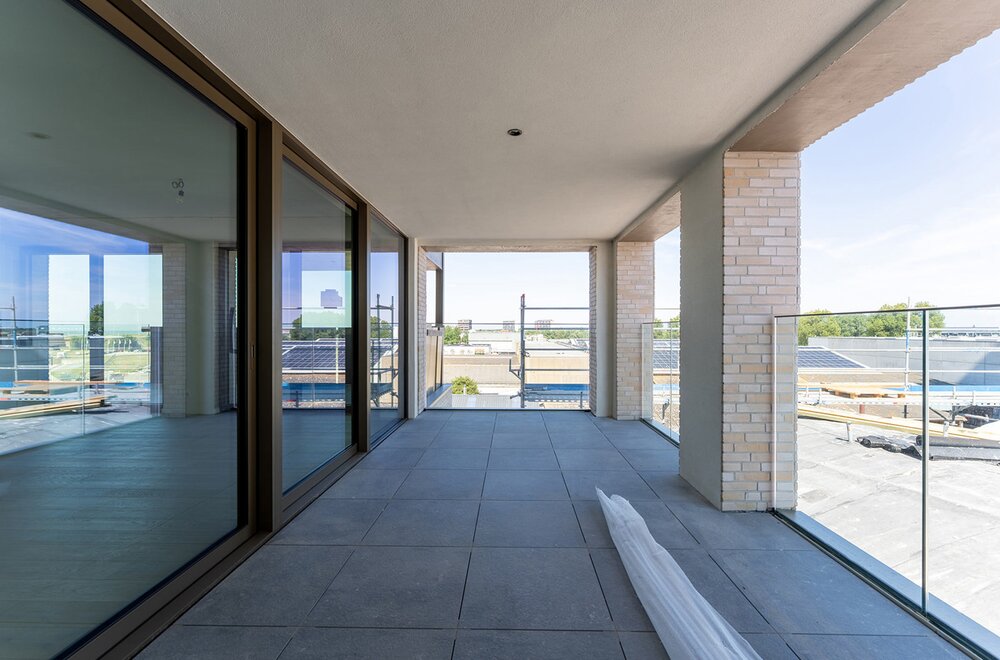 appartement-met-sublieme-terrassen-en-open-zicht001.jpg