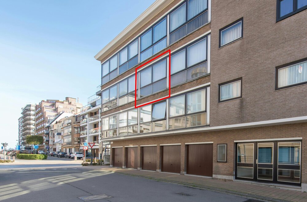 instapklare-studio-te-koop-gelegen-te-centrum-middelkerke-002.jpg