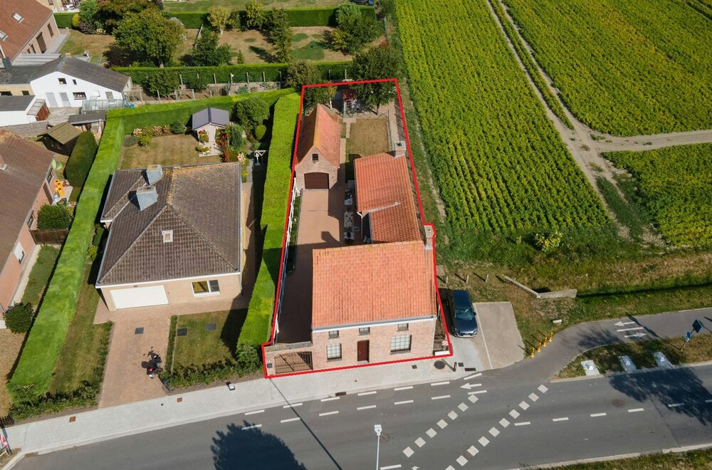 instapklare-woning-met-grote-tuin-en-3-slaapkamers-op-topligging-middelkerke-004.jpg