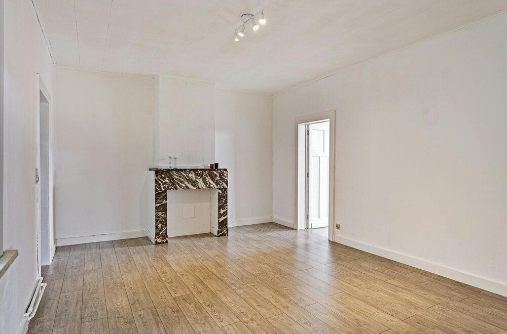 lichtrijk-appartement-met-3-slaapkamers-te-koop-in-antwerpen006.jpg