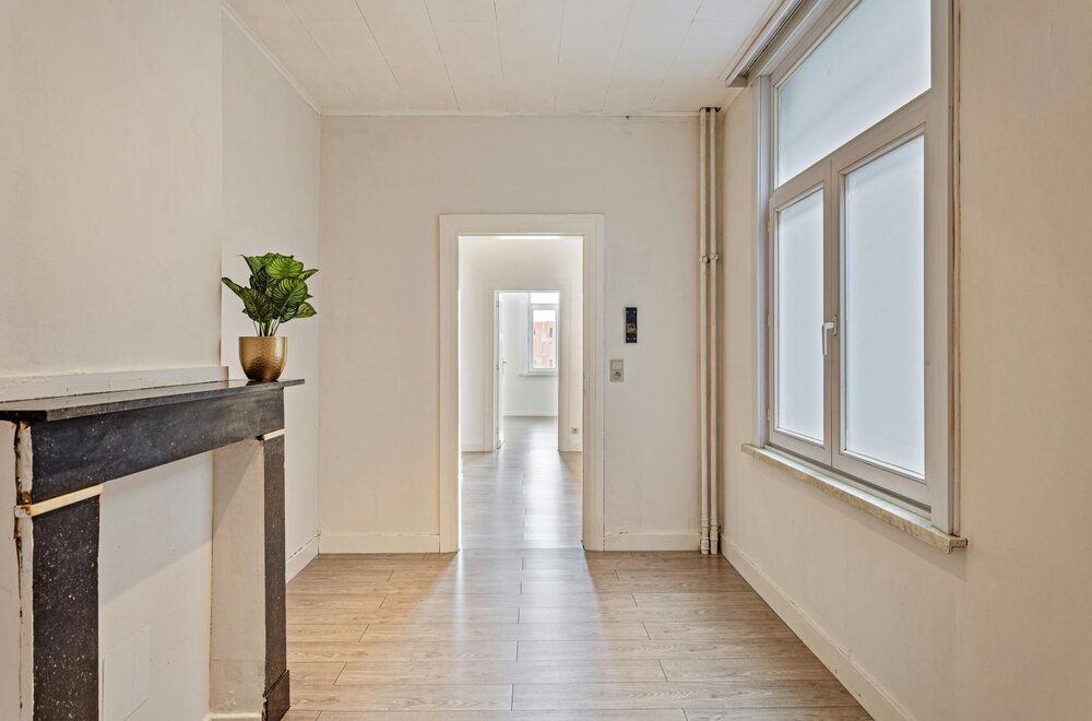 lichtrijk-appartement-met-3-slaapkamers-te-koop-in-antwerpen008.jpg
