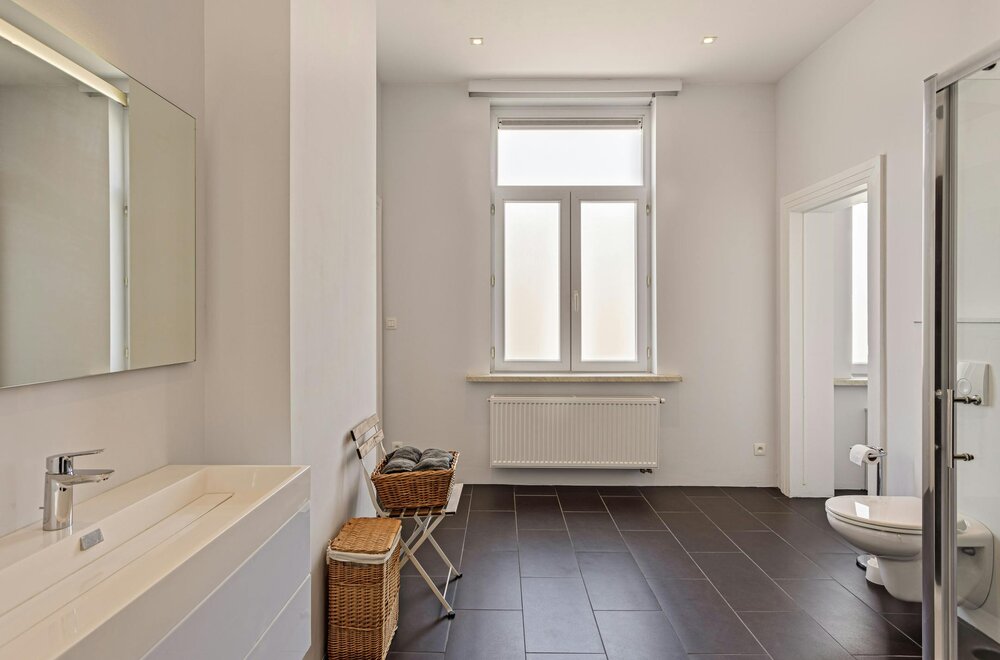 prachtig-appartement-met-2-slaapkamers-en-dressing-te-koop-in-antwerpen011.jpg
