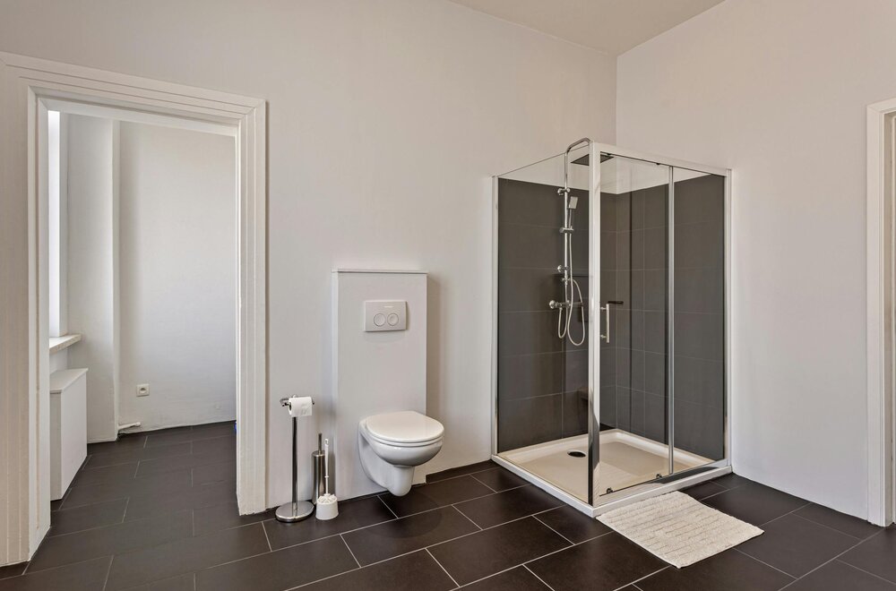 prachtig-appartement-met-2-slaapkamers-en-dressing-te-koop-in-antwerpen013.jpg