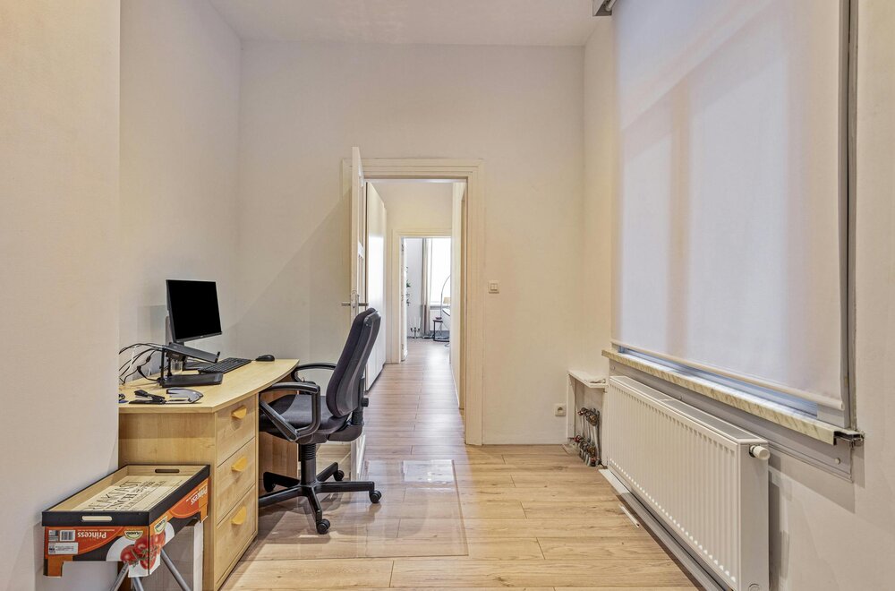 prachtig-appartement-met-2-slaapkamers-en-dressing-te-koop-in-antwerpen014.jpg