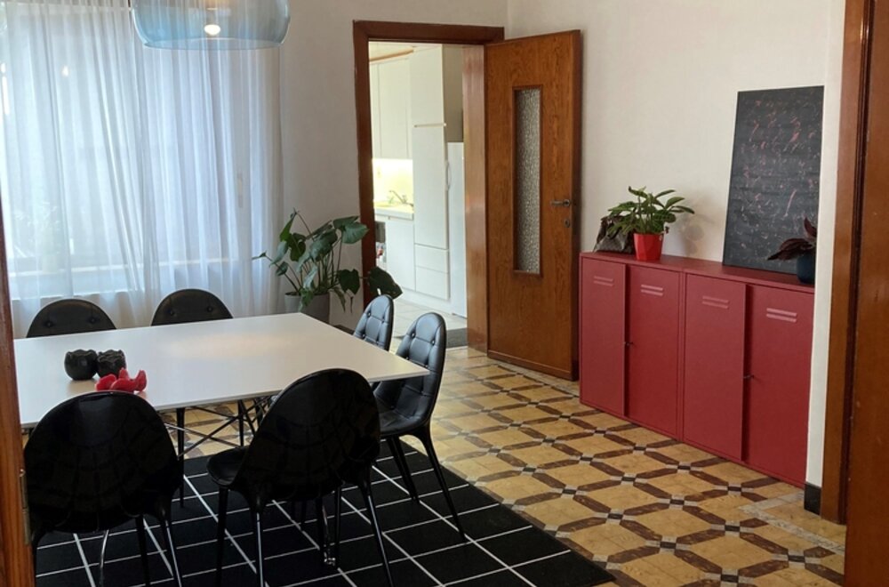 gezinswoning-met-tuin-en-garage-in-hartje-eernegem003.jpg