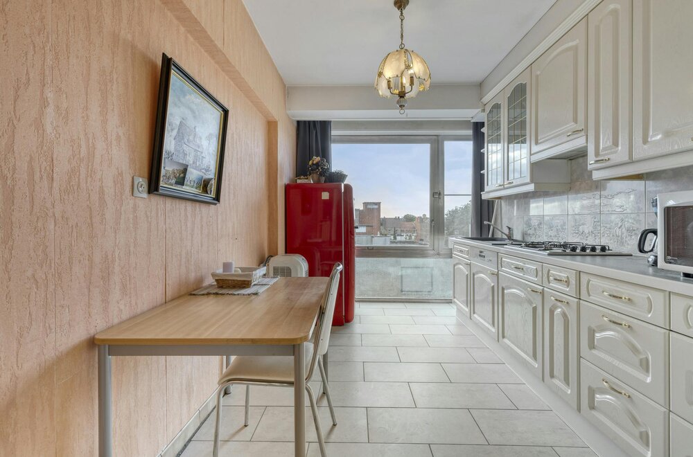 energiezuinig-appartement-met-3-slaapkamers-met-uitzicht-op-het-sint-amandsplein005.jpg