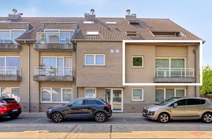 8790 WAREGEM