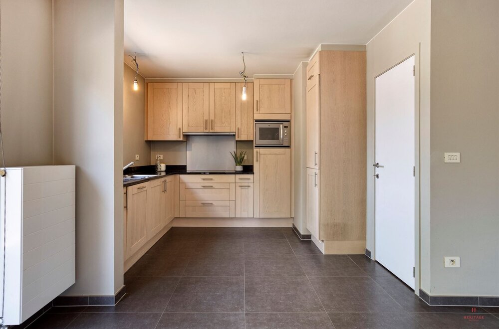 modern-2-slpk-appartement-met-terras-op-rustige-ligging-te-waregem-006.jpg