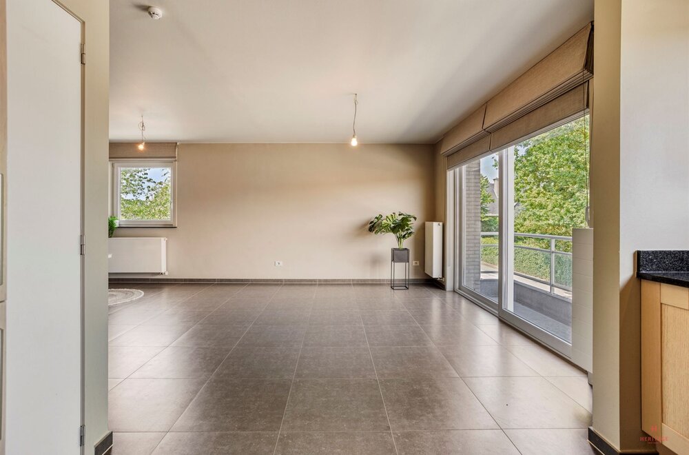 modern-2-slpk-appartement-met-terras-op-rustige-ligging-te-waregem-008.jpg