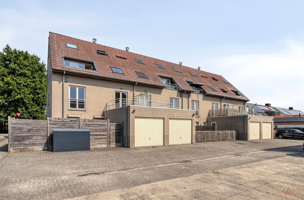 modern-2-slpk-appartement-met-terras-op-rustige-ligging-te-waregem-017.jpg