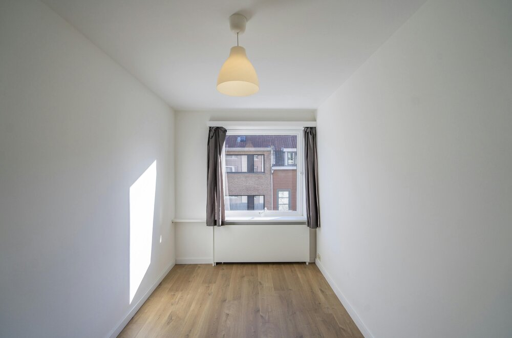 leuk-instapklaar-appartement-met-2-slaapkamers-te-koop007.jpg