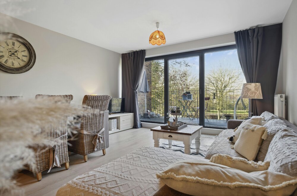 stijlvol-appartement-met-2-slaapkamers-en-2-autostaanplaatsen027.jpg