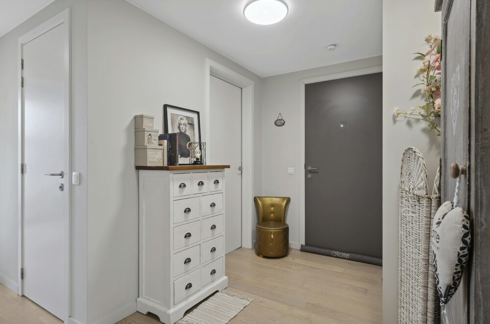 stijlvol-appartement-met-2-slaapkamers-en-2-autostaanplaatsen033.jpg