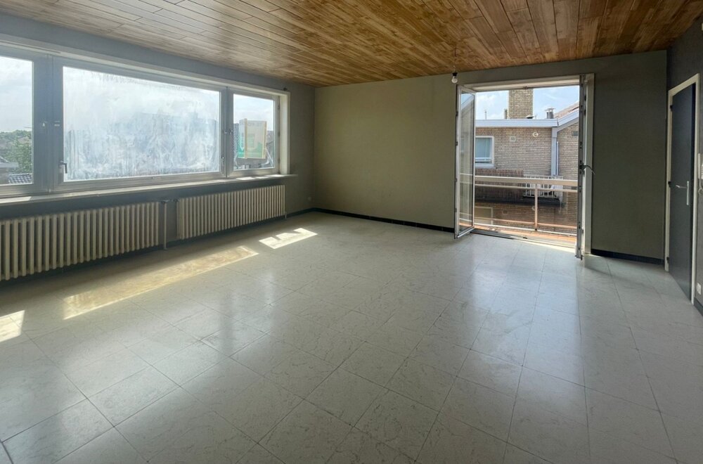 koopje-rustig-gelegen-appartement-incl-garage-004.jpg
