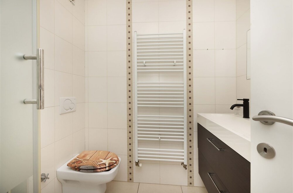 ruim-duplex-appartement-met-3-slaapkamers-op-centrale-en-rustige-ligging-opbrengsteigendom011.jpg
