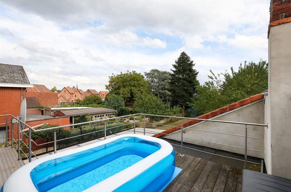 ruim-duplex-appartement-met-3-slaapkamers-op-centrale-en-rustige-ligging-opbrengsteigendom013.jpg