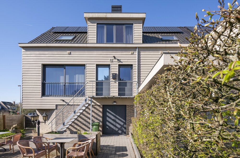 ruimtelijke-en-duurzame-woning-met-logies-in-kontich002.jpg