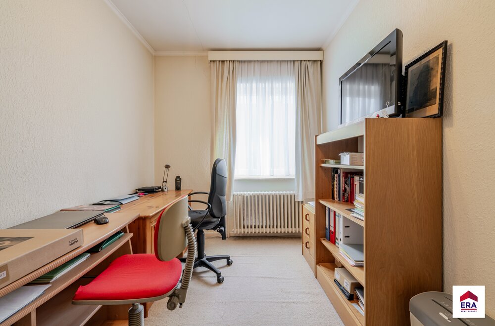 charmante-woning-met-3-slpk-garage-n-tuin-te-drogenbos013.jpg