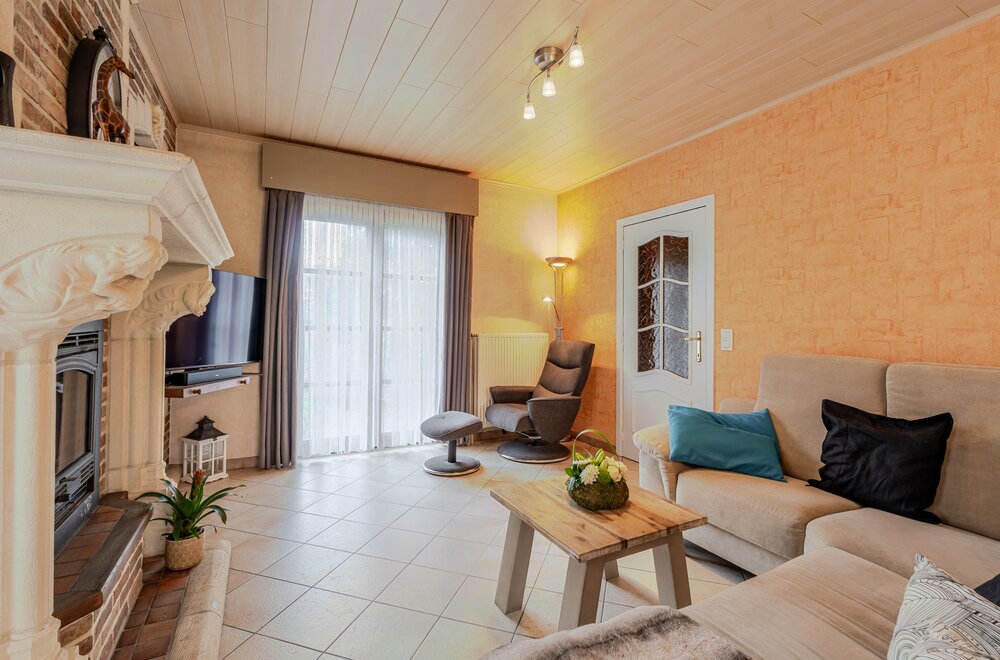 te-koop-in-meise-woning-met-3-kamers-en-2-ruime-garage-s-005.jpg