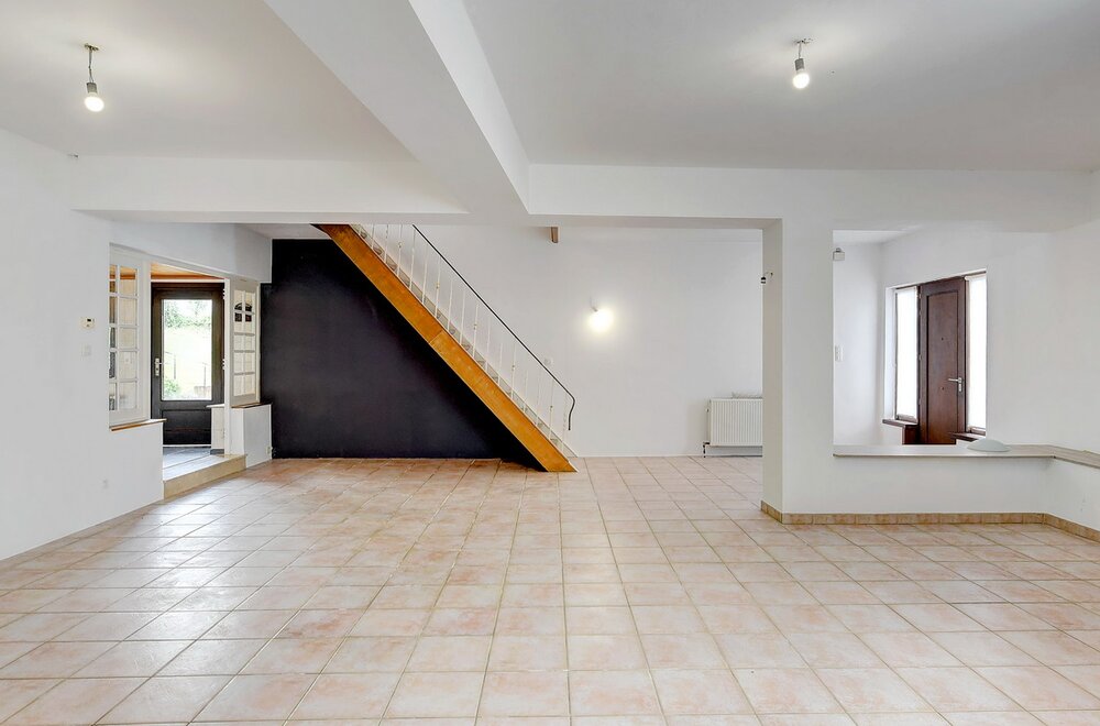 huis-met-talrijke-mogelijkheden-te-koop-in-meerbeek022.jpg