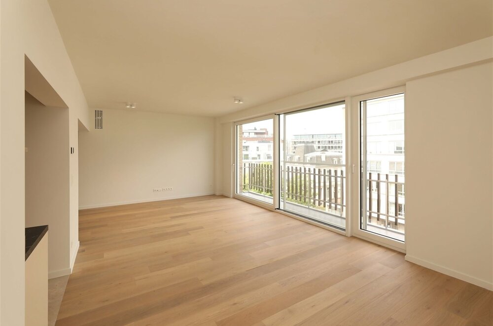 stijlvol-gerenoveerd-appartement-met-2-slaapkamers-in-het-centrum-van-hasselt002.jpg
