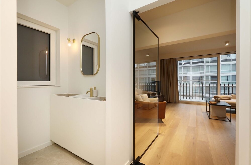 stijlvol-gerenoveerd-appartement-met-2-slaapkamers-in-het-centrum-van-hasselt007.jpg