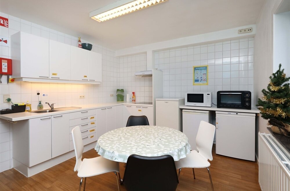 energiezuinige-opbrengsteigendom-met-15-studentenkamers-n-volledig-gerenoveerd-dakappartement-op-17a-83ca025.jpg