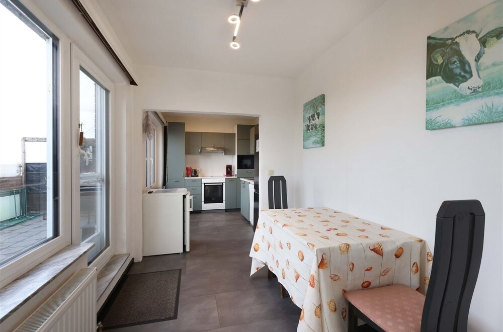 gunstig-gelegen-lichtrijk-appartement-met-mogelijkheid-tot-2-slaapkamers-n-2-unieke-terrassen-003.jpg
