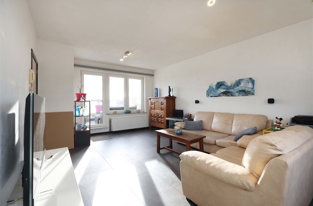 gunstig-gelegen-lichtrijk-appartement-met-mogelijkheid-tot-2-slaapkamers-n-2-unieke-terrassen-008.jpg