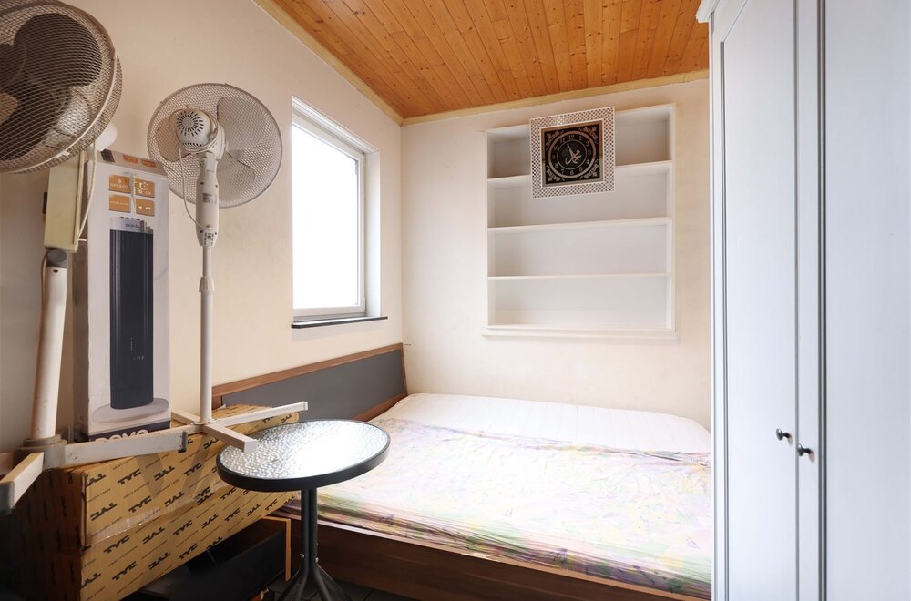 lichtrijk-gelijkvloers-appartement-met-3-slaapkamers-n-garagebox-vlakbij-het-centrum-van-hasselt-004.jpg