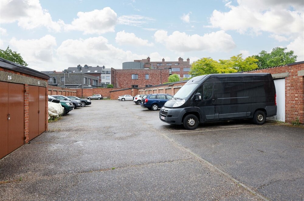 lichtrijk-gelijkvloers-appartement-met-3-slaapkamers-n-garagebox-vlakbij-het-centrum-van-hasselt-008.jpg